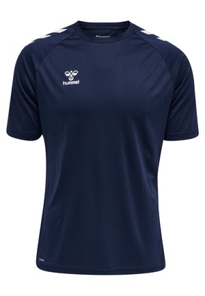 Navyblaues kurzärmeliges Sportshirt aus glattem Stoff. Mit weißen Akzenten auf den Schultern und einem kleinen Logo auf der Brust.