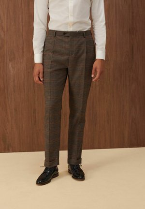 Next SLIM FIT CHECK - Kostiuminės kelnės - brown