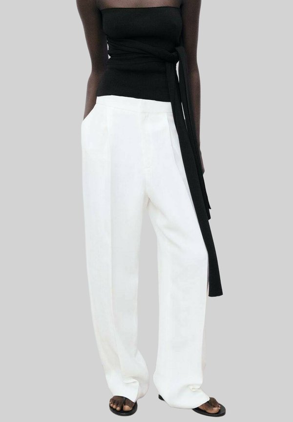 PLEATED - Trousers
