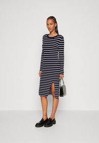 GAP SIDE SLIT MIDI SWEATER DRESS - Pārliekama kleita - navy