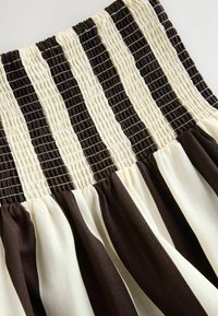 REGULAR FIT - DROP WAIST - Gonna lunga - brown
