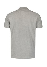 Grijze polo met korte mouwen, gemaakt van een gladde stof, met een traditionele kraag en zonder zichtbare patronen of accenten.