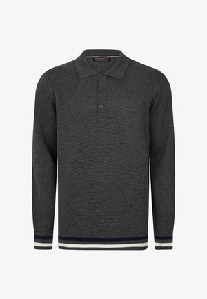 Maglione polo a manica lunga grigio scuro con tre bottoni, motivo a maglia texturizzato e polsini e orlo a righe in nero e bianco.