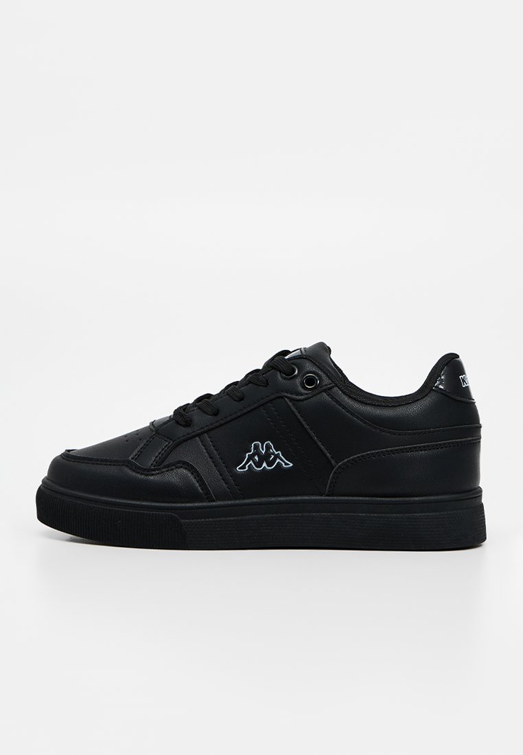 Sneaker low