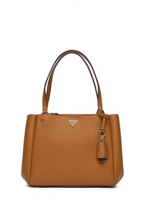 Sac fourre-tout en synthétique marron avec deux anses supérieures, ferrure en métal argenté, fermeture éclair et détail de porte-clés. Texture lisse et forme structurée.