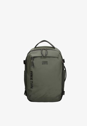 Sac à dos rectangulaire vert olive avec fermetures éclair noires, poignée supérieure, logo "COVERI active" et texte "FREE TIME" sur le panneau avant.