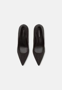 even&odd escarpins à talons hauts