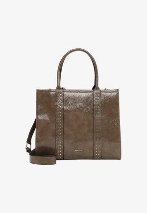 Brūna somiņa no lakādas ar divām stingrām rokturiem, noņemamu plecu siksnu un kniedētām detaļām priekšpusē.