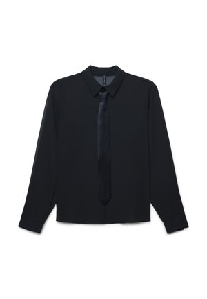 Camicia nera a maniche lunghe con colletto, dotata di cravatta nera in satin, realizzata in tessuto leggero, con taglio dritto e chiusura frontale a bottoni.