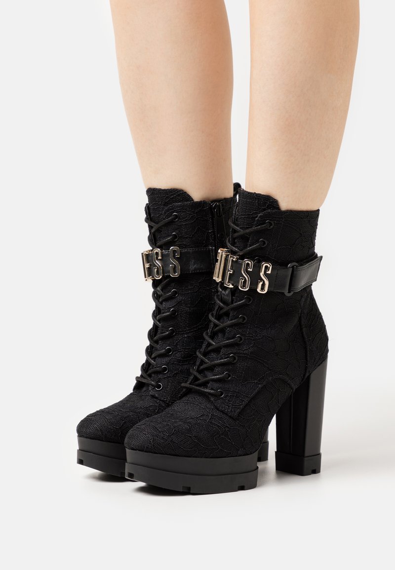 Guess BIOLA Snørestøvletter black/svart Zalando.no
