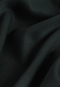 Thumbnail Image 3