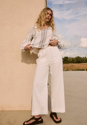 Trousers - monochrome