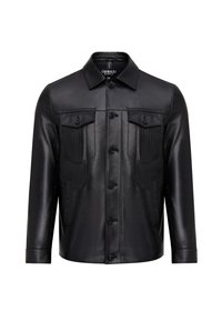 Zwarte leren jas met een kraag, sluiting met knopen aan de voorkant, twee borstzakken en zijzakken. Soepele textuur, getailleerde pasform.