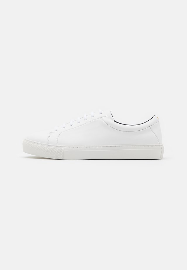 SPARTACUS - Joggesko - white