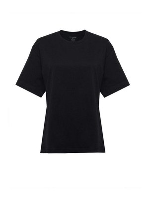 Schwarzes Baumwoll-T-Shirt mit relaxed Fit, kurzen Ärmeln, Rundhalsausschnitt und ohne sichtbare Muster oder Akzente. Weiche Textur und Standardlänge.