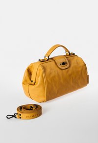 Aunts & Uncles MRS CUSTARD PIE - Handtas - satin brass