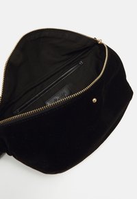 Maradji NICOLE VELOURS  - Marsupio - black