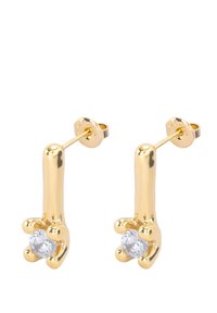 Pendientes en tono dorado con diseño de garra, que presentan una única piedra preciosa clara entre acentos redondeados. Acabado liso y estilo minimalista.