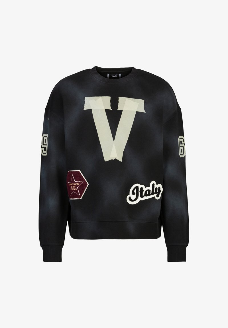Schwarzer Sweatshirt mit Batikmuster, großes cremefarbenes 'V'-Grafik, Applikationen einschließlich eines roten Sterns und 'Italien', gerippte Bündchen und Saum.
