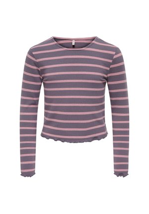 Prążkowany crop top z długim rękawem z naprzemiennymi różowymi i szarymi poziomymi paskami oraz lekko marszczonym dołem i mankietami.