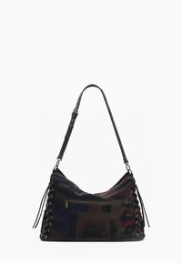 Borsa a tracolla in tessuto scuro con tracolla regolabile, tasca frontale con zip e dettagli in pizzo su entrambi i lati con cordini.