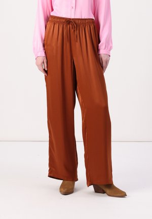 Satijnen, roestkleurige broek met wijde pijpen, voorzien van een elastische tailleband en trekkoorddetails, met een gladde textuur en vloeiend ontwerp.