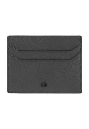 Musta, teksturoitu nahkainen korttikotelo, jossa on kaksi vaakasuuntaista korttipaikkaa ja pieni pohjassa keskitetty kohokuvioitu kaksois"R"-logo.