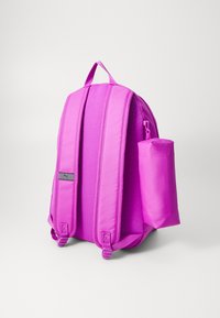 Miniaturna slika 2