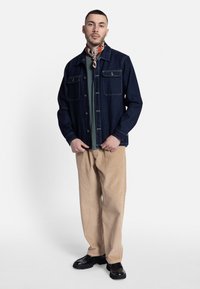 Redefined Rebel THOMAS OVERSHIRT BOXY FIT - Veste en jean - raw denim