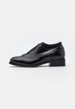 Scarpe Oxford Plateau Gicoiz Per Donna – Derby Punta Tonda In Pelle Sintetica Con Tacco 5 Cm