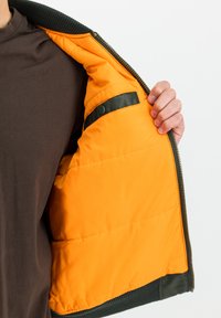 Alpha Industries Giubbotto Bomber - black olive