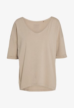 Lys beige kortærmet t-shirt med bred rund halsudskæring og formsyet kant. Fremstillet af blødt stof. Enkelt design uden mønstre eller udsmykninger.