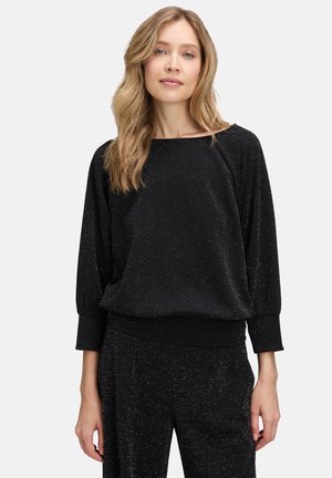 - Bluza