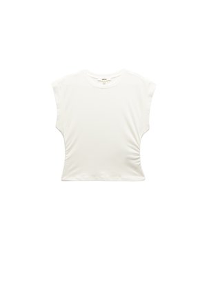 Biała bluzka z krótkim rękawem o dopasowanym kroju, wykonana z miękkiego materiału. Posiada subtelne marszczenia po bokach.