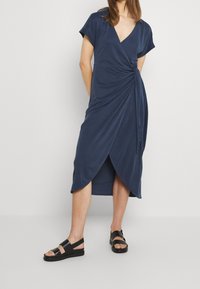 Monki Vardagsklänning - dark blue