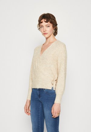 PCELLEN WRAP - Jumper - white pepper