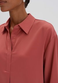 someday. ZANZA - Camicetta - rose umber