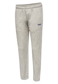 Jasnoszare spodnie dresowe z elastycznym pasem, bocznymi kieszeniami i małym niebieskim logo "hummel" na lewej udzie.