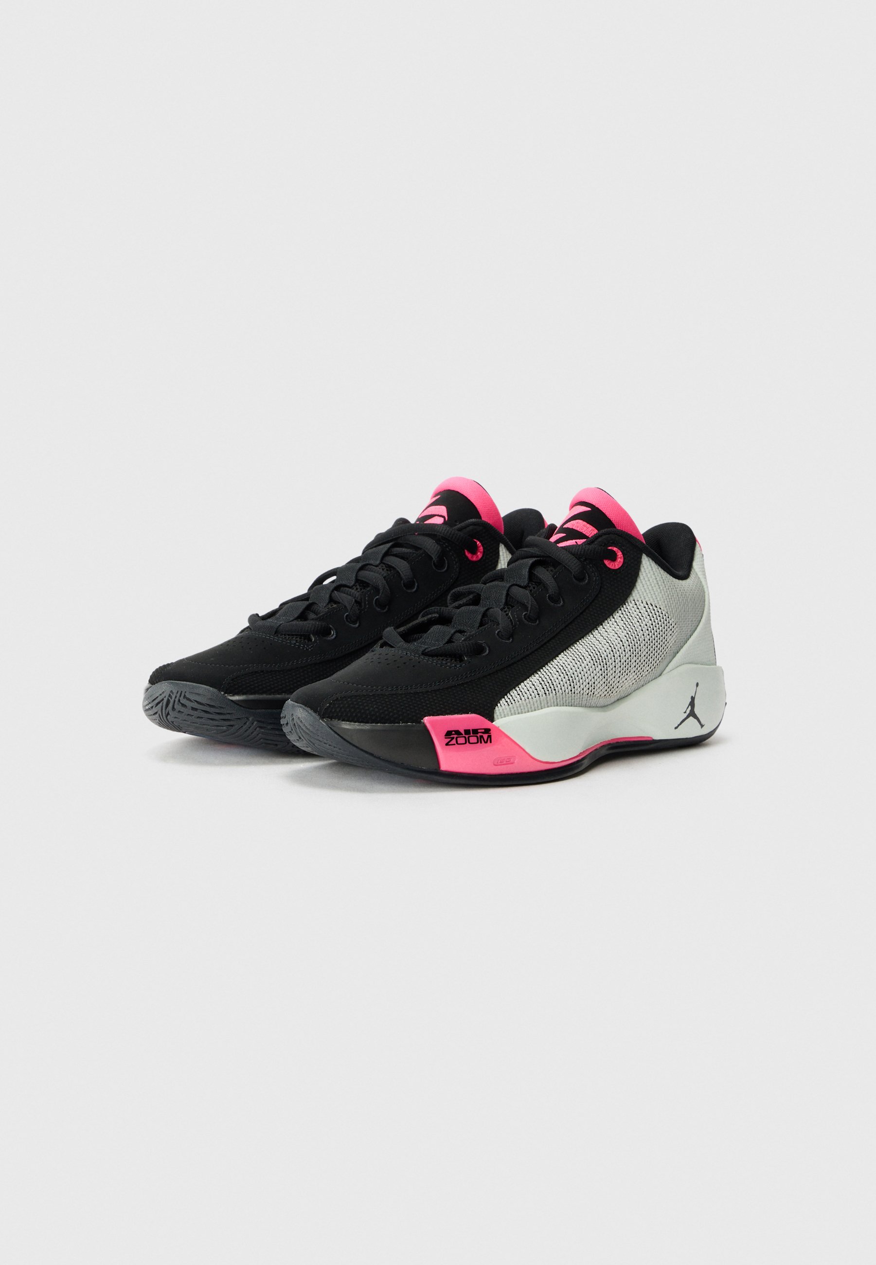 ジョーダン　LUKA77　us10 28cm ジョーダン LUKA77 us10 28cm Nike Jordan Luka .77 PF Back To