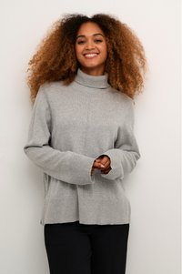 Grauer, gestrickter Rollkragenpullover mit gerippten Bündchen und Saum, in gerader Schnittform und mit feiner Struktur im Stoff.