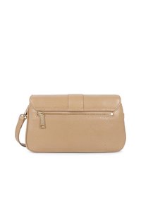 Clutch in pelle testurizzata beige con tasca con zip, finitura liscia e tracolla removibile. Forma rettangolare compatta per una facile portabilità.