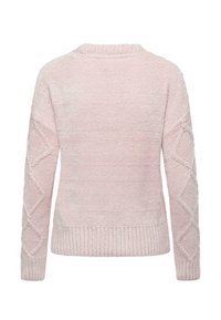 Jasnoróżowy sweter z teksturowanym splotem, ściągaczem na dole i rękawami w wzór diamentów. Miękka tkanina o wygodnym, luźnym kroju.