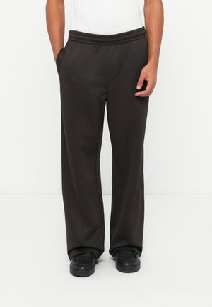 Pantalones - port