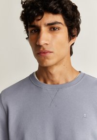 Scalpers FADE - Sweater - blue