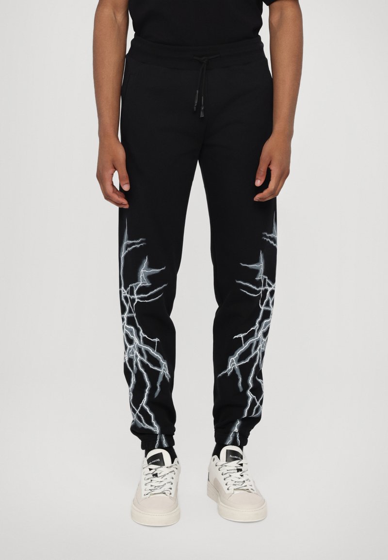 PHOBIA ARCHIVE PANTS WITH LATERAL WHITE LIGHTNING PRINT AND EMBROIDERY GOTIC LOGO - Donji dijelovi trenirke - black/white