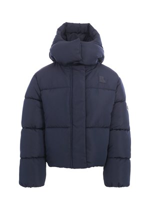 Marineblauwe gewatteerde winterjas met hoge kraag en lange mouwen, met een klein logo op de borst en de mouw.