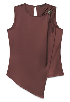 Blouse asymétrique marron sans manches avec devant drapé, détail boucle métallique sur l'épaule et fermeture bouton goutte d'eau à l'encolure dos.