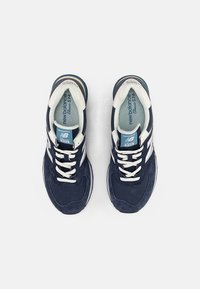 New Balance ML574 UNISEX - Sapatilhas - dark blue, white