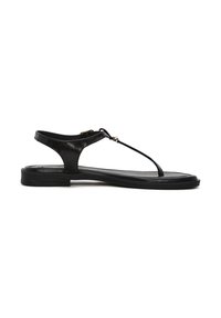 Sandalo nero con design a t-strappo, materiale sintetico, suola piatta e cinturino alla caviglia regolabile con accentuazione metallica.