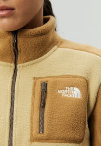 The North Face YUMIORI FULL ZIP - Flīsa jaka - utility brown/khaki stone
